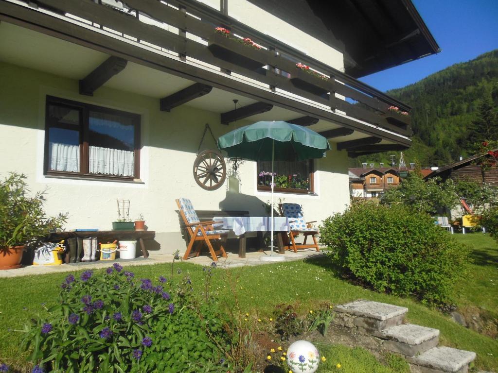 באד גסטיין Ferienhaus Moser מראה חיצוני תמונה